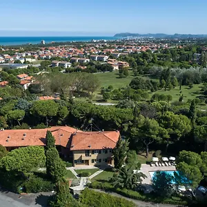 Apartmanhotel Residenze Al Colle Dei Pini