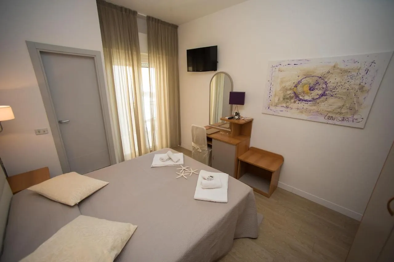 Hotel Ermeti B&B Brunch 3*, Riccione Italy
