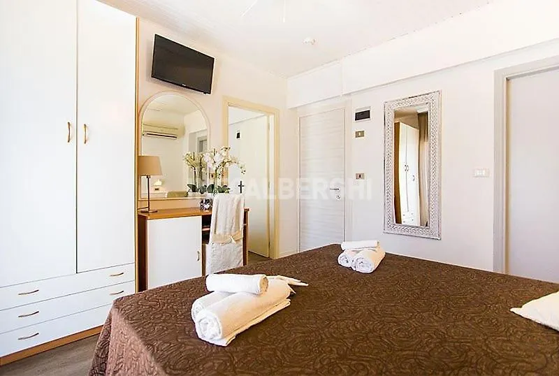 Hotel Ermeti B&B Brunch 3*, Riccione Italy