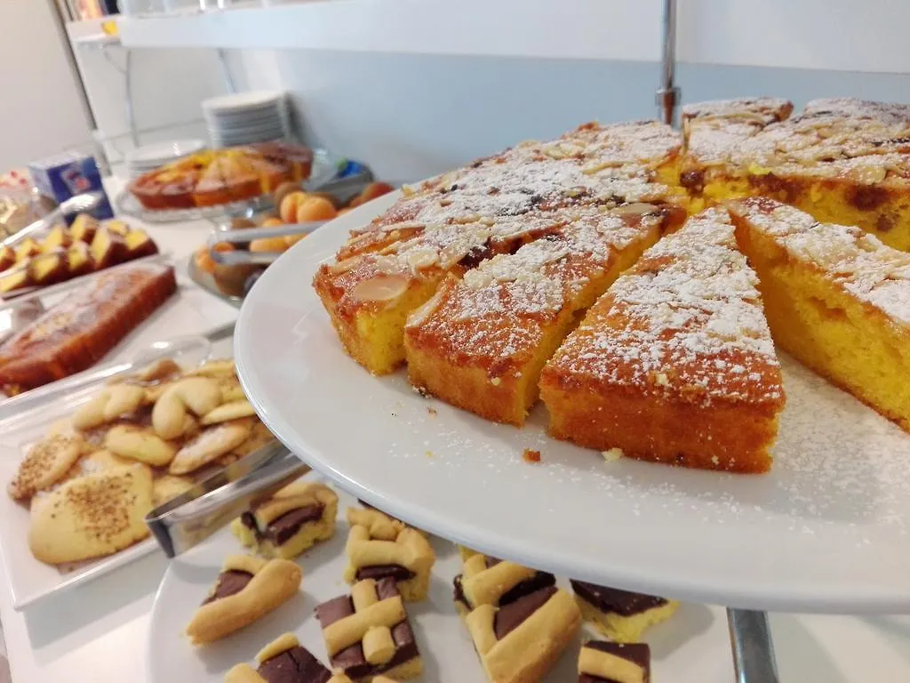 Hotel Ermeti B&B Brunch