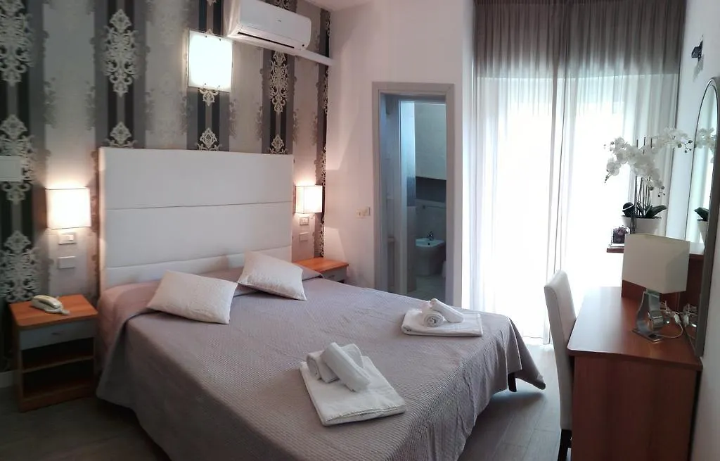Hotel Ermeti B&B Brunch  Riccione